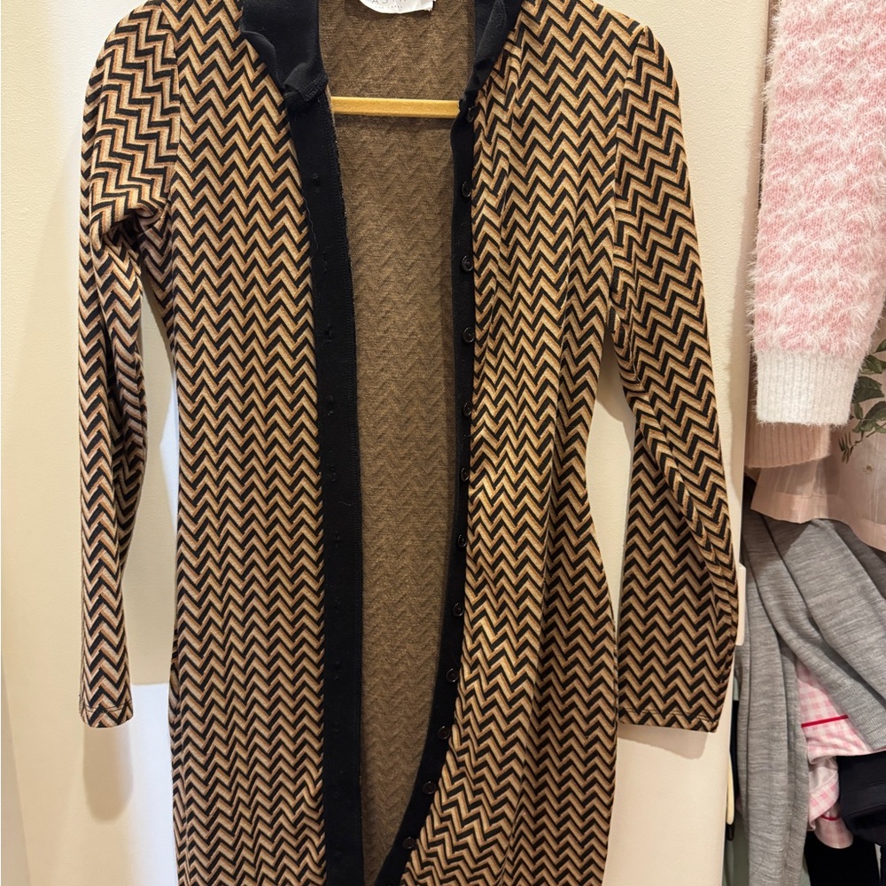 Astr Black and Tan Zigzag Long Sleeve Dress